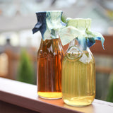 Superbee - Beeswax Wrap - bijenwas doeken als herbruikbare plastic-vervanger voor vershoudfolie/huishoudfolie en aluminiumfolie. Te koop bij Duurzame Producten Shop. Gebruik de duurzame Superbee's Wax Wraps om limonade om te voorkomen dat insecten erbij komen